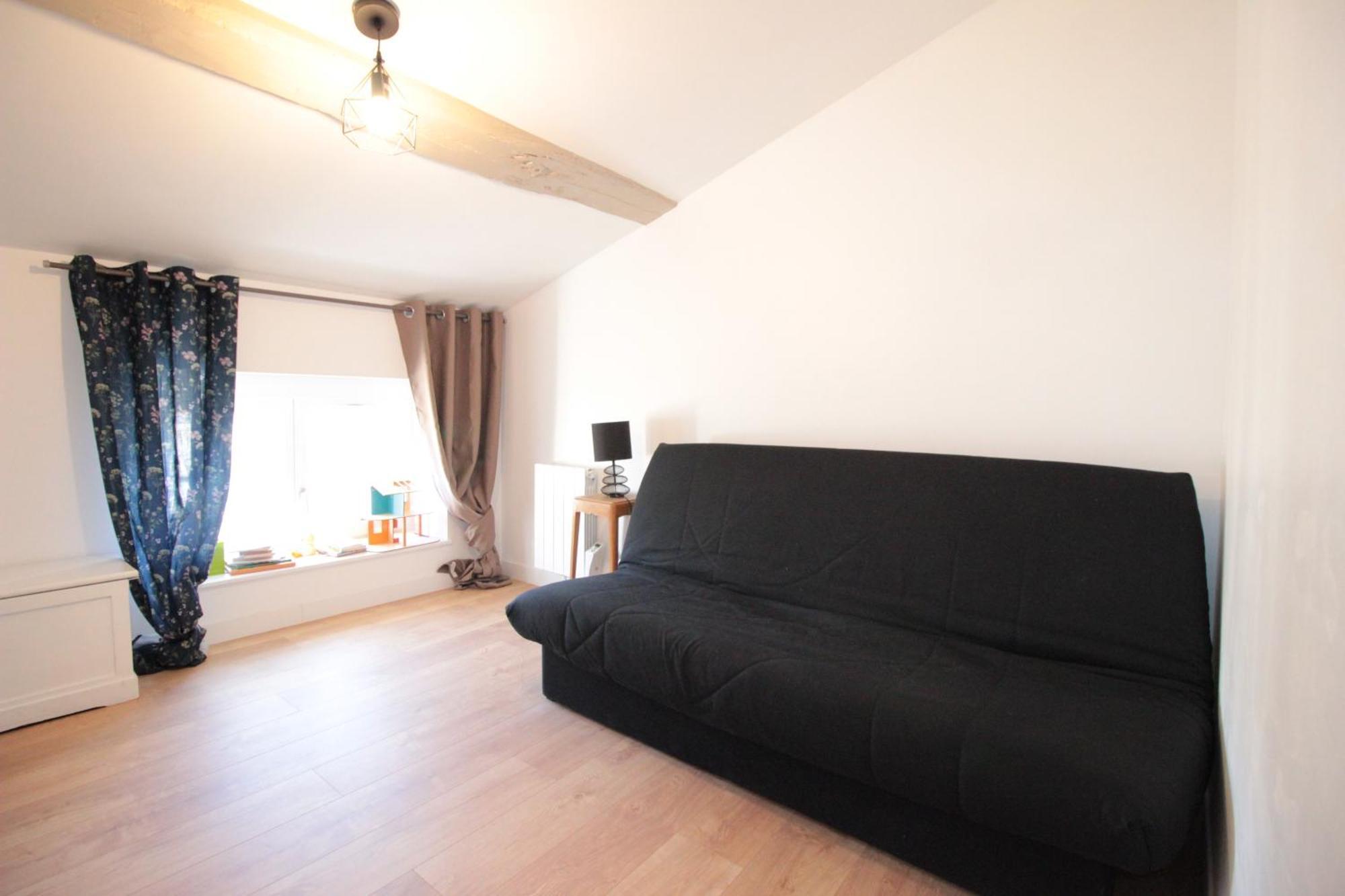 Logement Neuf "Meuse" - Hyper Centre - Parking Proche - Proche Gare - 4 Chambres - Terrasse Couverte - Wifi ! Gere Par Prestazen'Services Verdun-sur-Meuse Eksteriør bilde